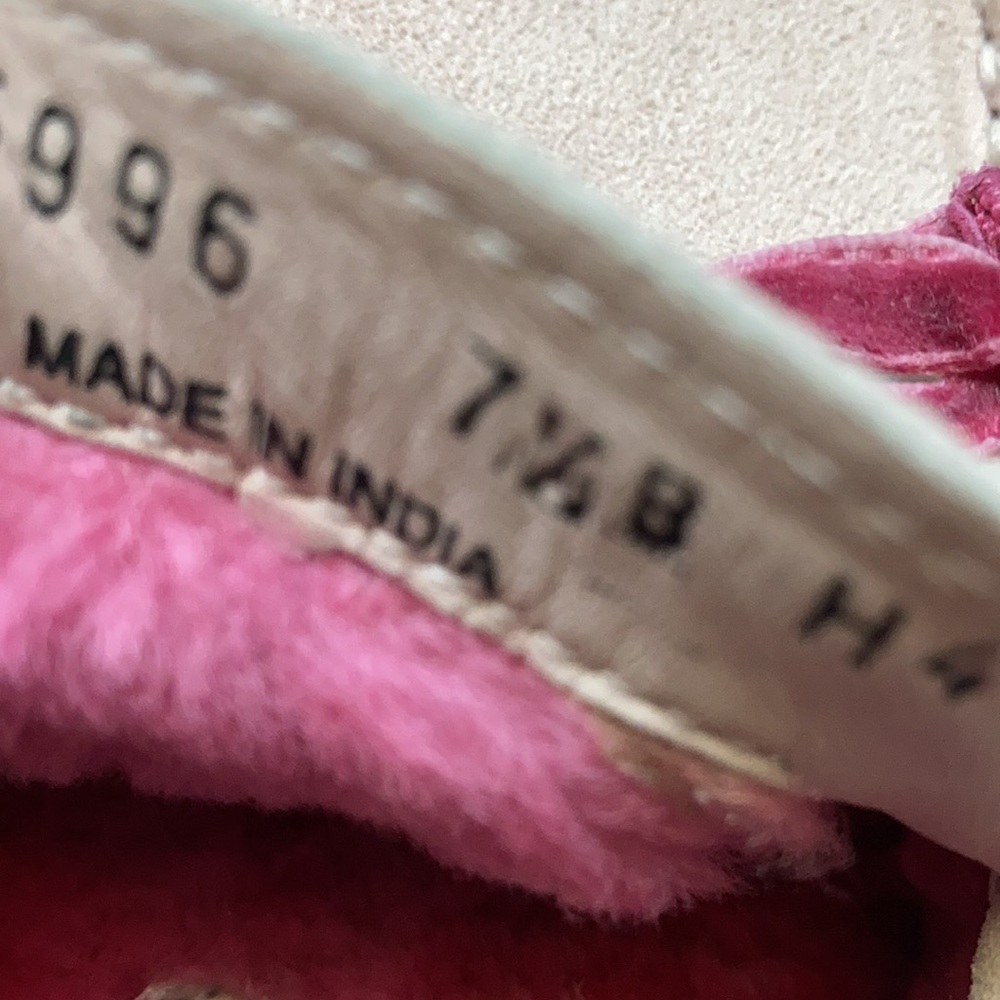 Cole Haan  leather and suede women’s slippers - Picture 6 of 6